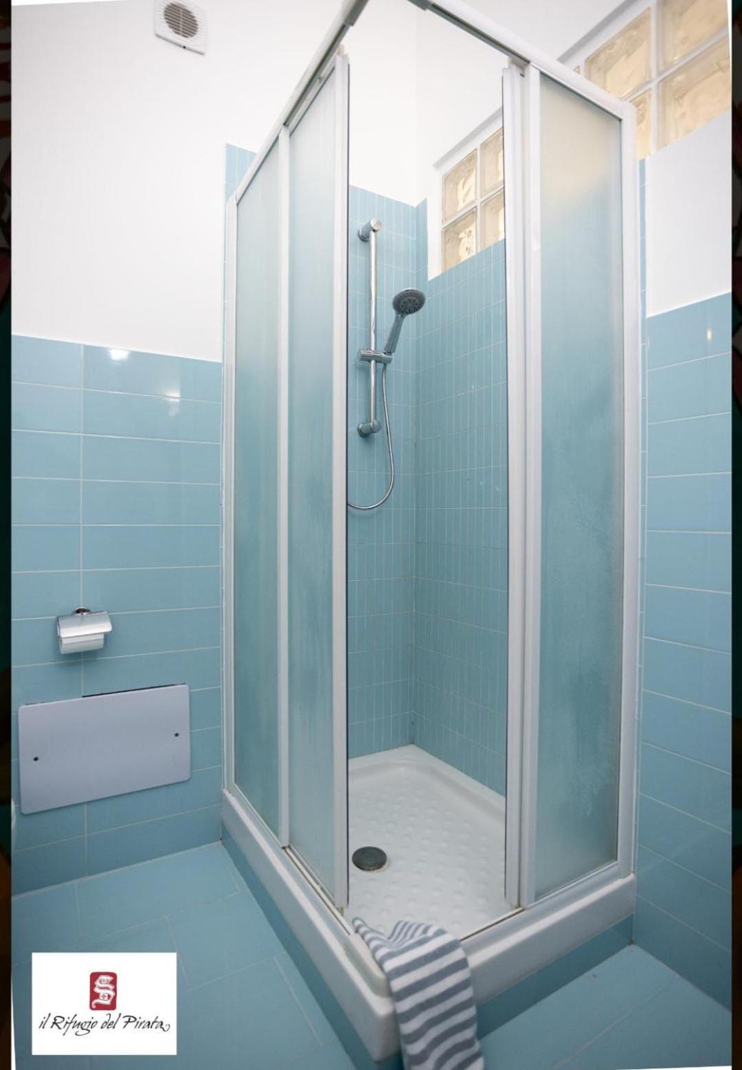 Apartamento Il Rifugio Del Pirata Trapani Habitación foto